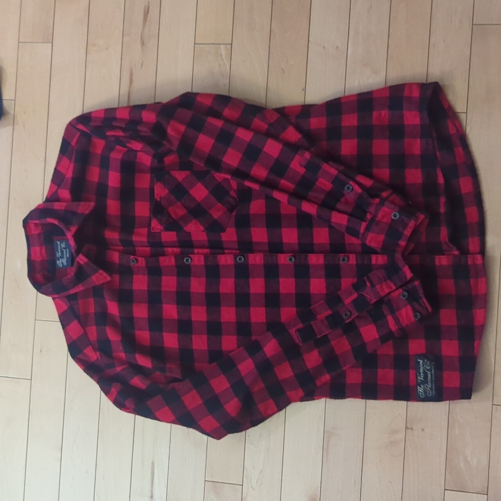 Vermont Flannel Co. Long Sleeve Shirt